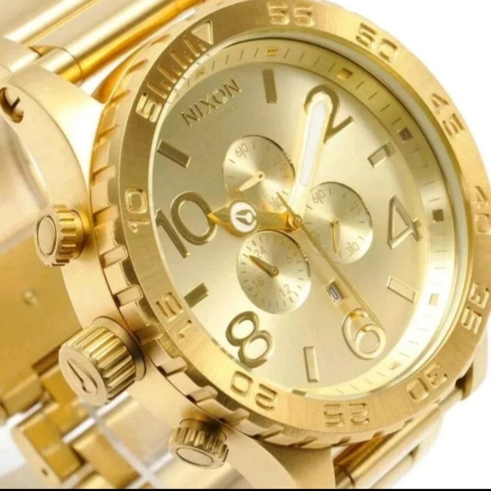 Brand new Nixon 51-30 Chrono gold watch